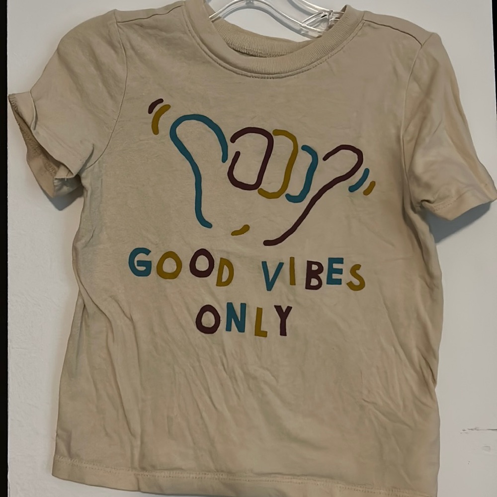 Hang loose shirt